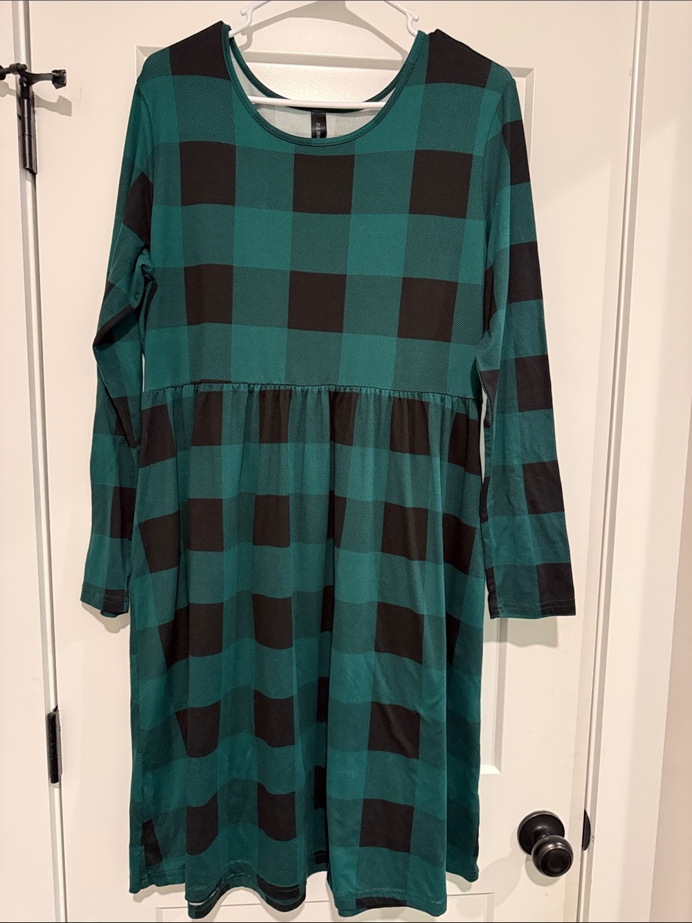 Green and Black Buffalo Check Long Sleeve Dress